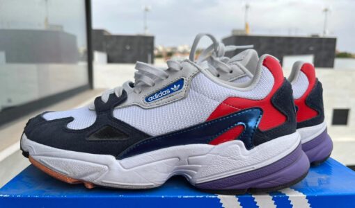Кроссовки Adidas Falcon: обзор, отзывы, советы, цены